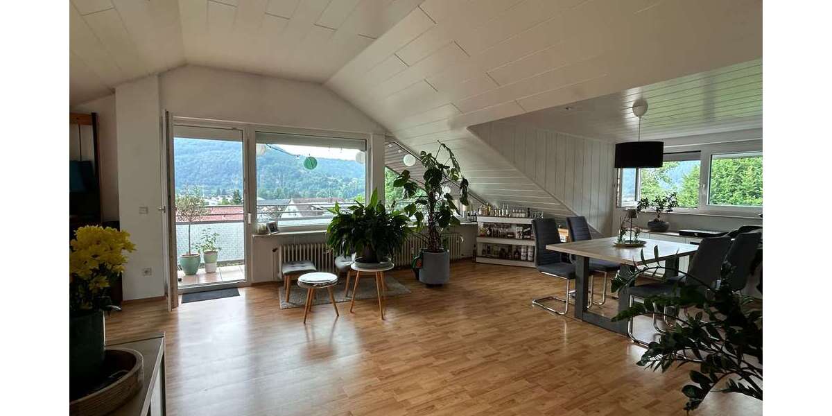 Etagenwohnung Neckargemünd - 3 Zimmer, 110 m&sup2;, 1.250&euro; | Angebot:27179644