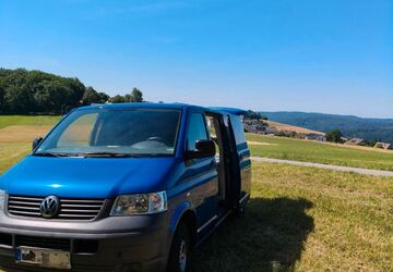 VW T5 Transporter 147.000 km 9.900 &euro; Oberzent 64760