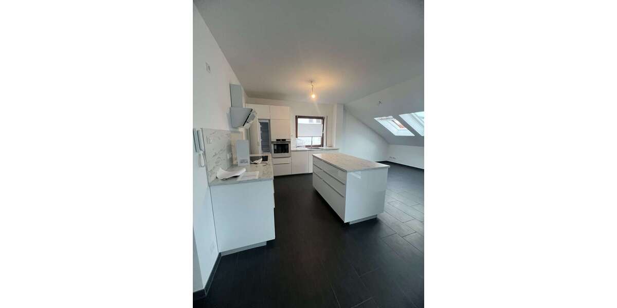 Etagenwohnung Speyer - 4 Zimmer, 105 m&sup2;, 1.260&euro; | Angebot:26859008