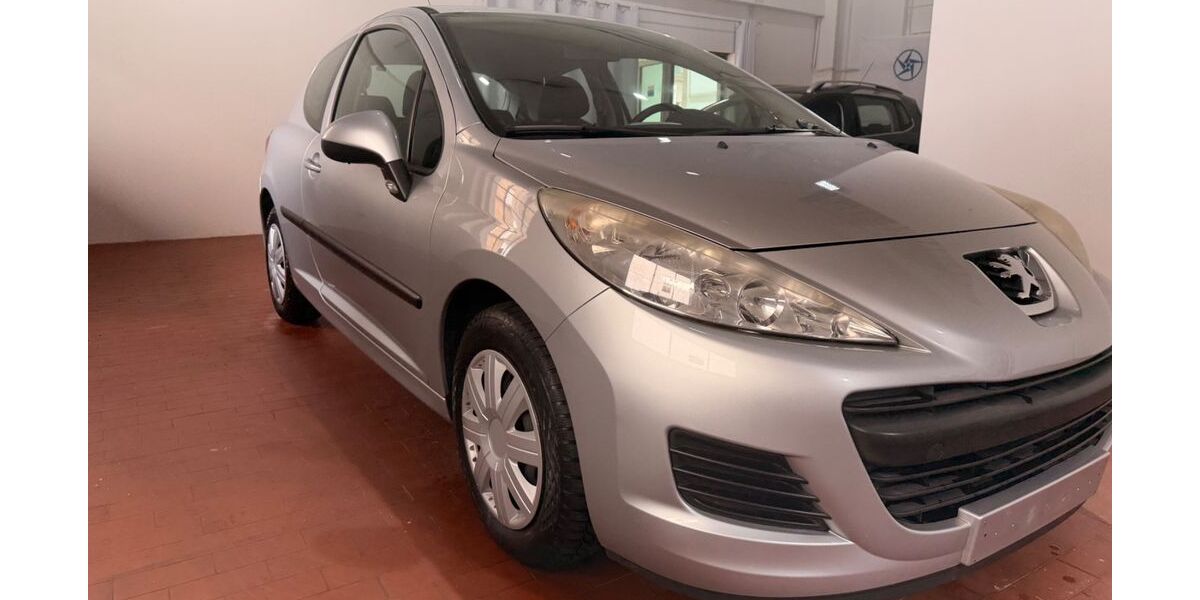 Peugeot 207 142.000 km 3.490 &euro; Ludwigshafen am Rhein 67059