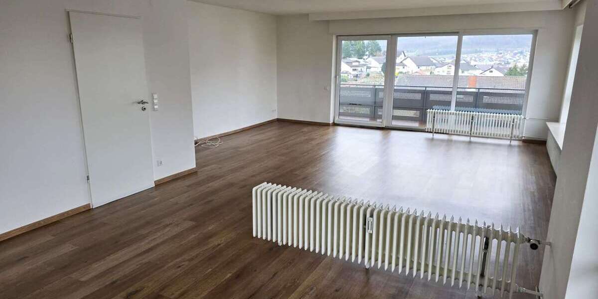 Etagenwohnung Dielheim - 4 Zimmer, 120 m&sup2;, 1.200&euro; | Angebot:26249717