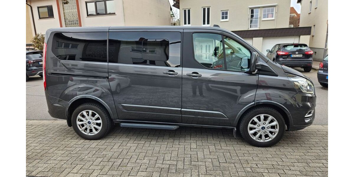 Ford Tourneo Custom 39.000 km 29.900 &euro; Brühl 68782