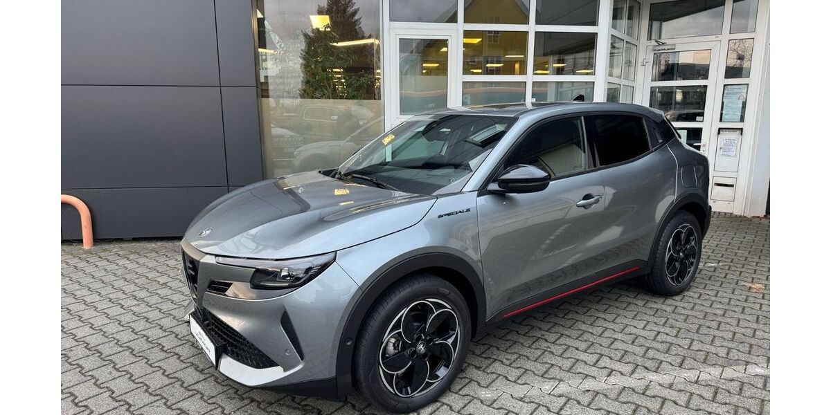 Alfa Romeo Junior 8.500 km 36.900 &euro; Mannheim 68169