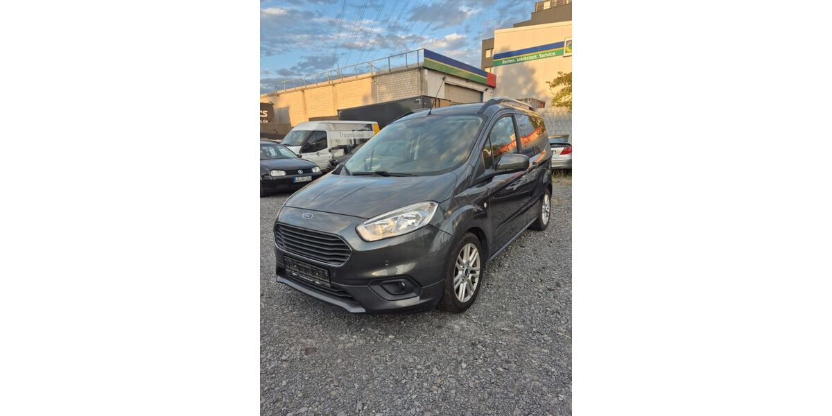 Ford Tourneo Courier 59.000 km 13.900 &euro; Mannheim 68169