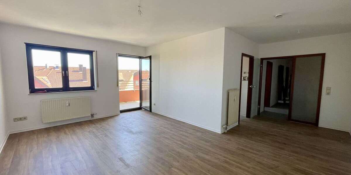 Etagenwohnung Frankenthal - 4 Zimmer, 92 m&sup2;, 819&euro; | Angebot:27126063