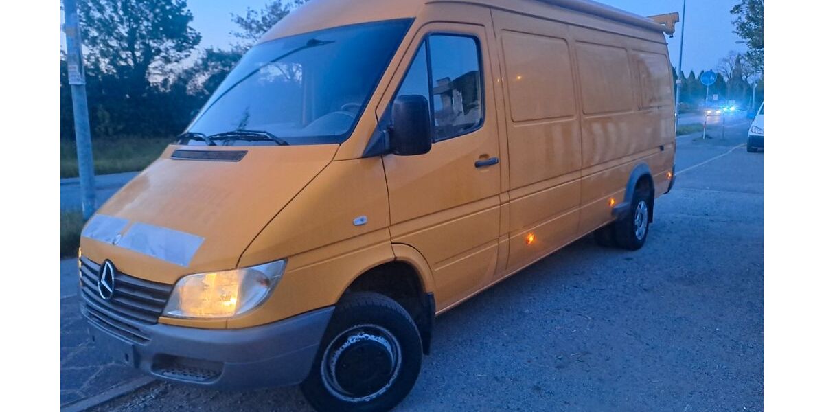 Mercedes-Benz Sprinter 225.690 km 7.378 &euro; Mannheim 68307