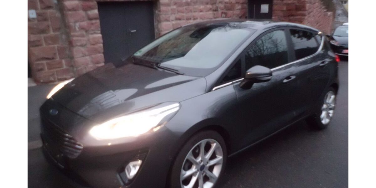 Ford Fiesta 30.000 km 9.900 &euro; Heidelberg 69118