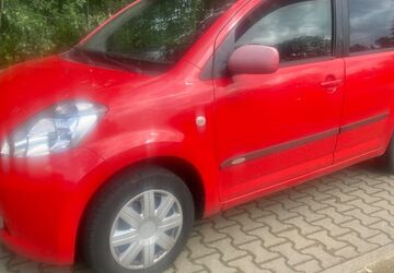 Daihatsu Sirion 143.000 km 550 &euro; Lorsch 64653