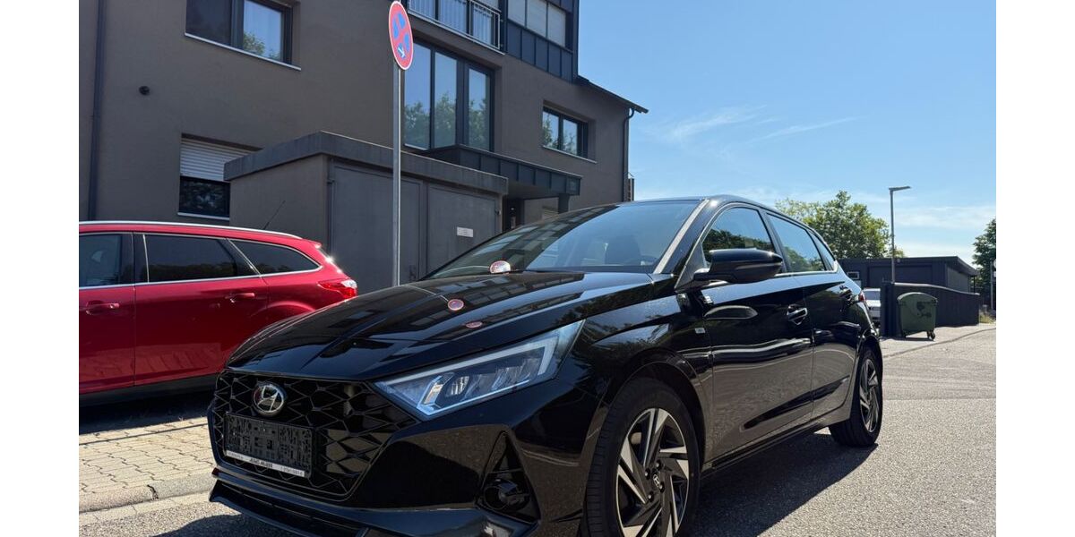Hyundai i20 77.800 km 13.850 &euro; Kronau 76709