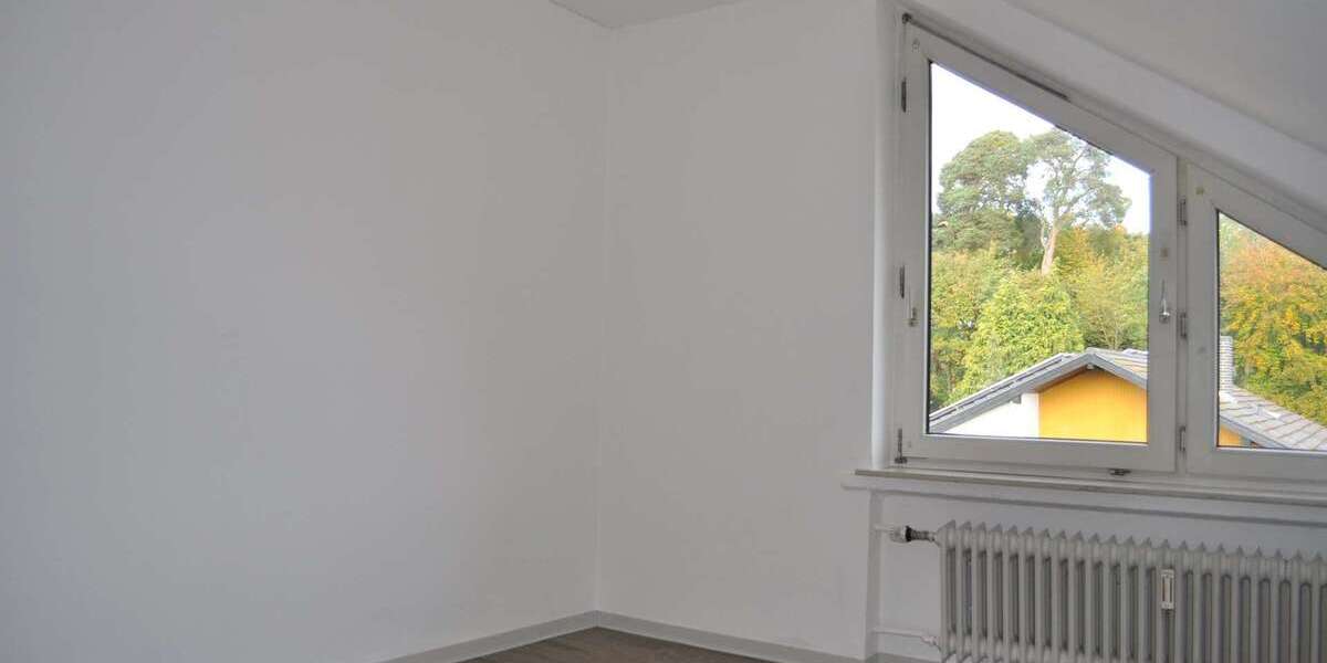 Etagenwohnung Dudenhofen - 3 Zimmer, 68 m&sup2;, 695&euro; | Angebot:26567644