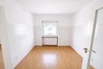 Etagenwohnung Mannheim Sandhofen - 4 Zimmer, 114 m&sup2;, 1.100&euro; | Angebot:25377160