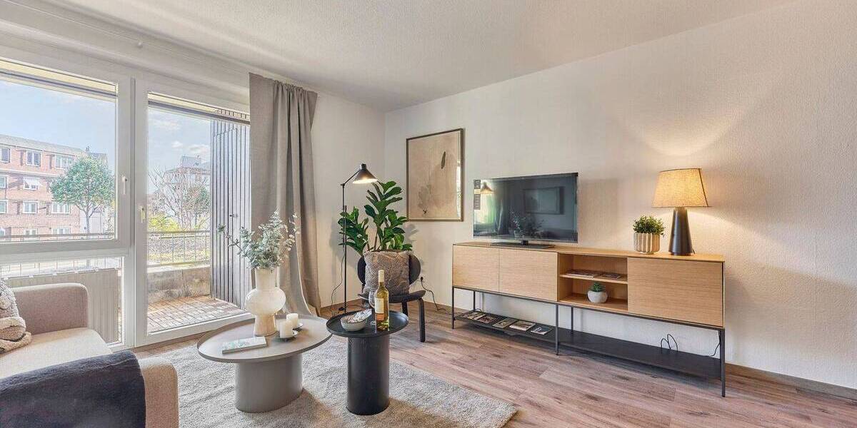 01 Wohnzimmer (2)