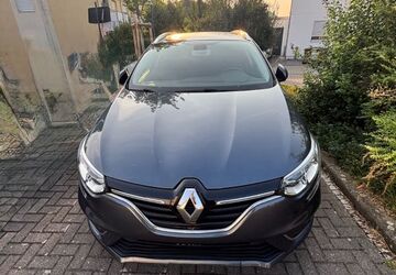 Renault Megane 109.726 km 9.699 &euro; Mannheim 68259
