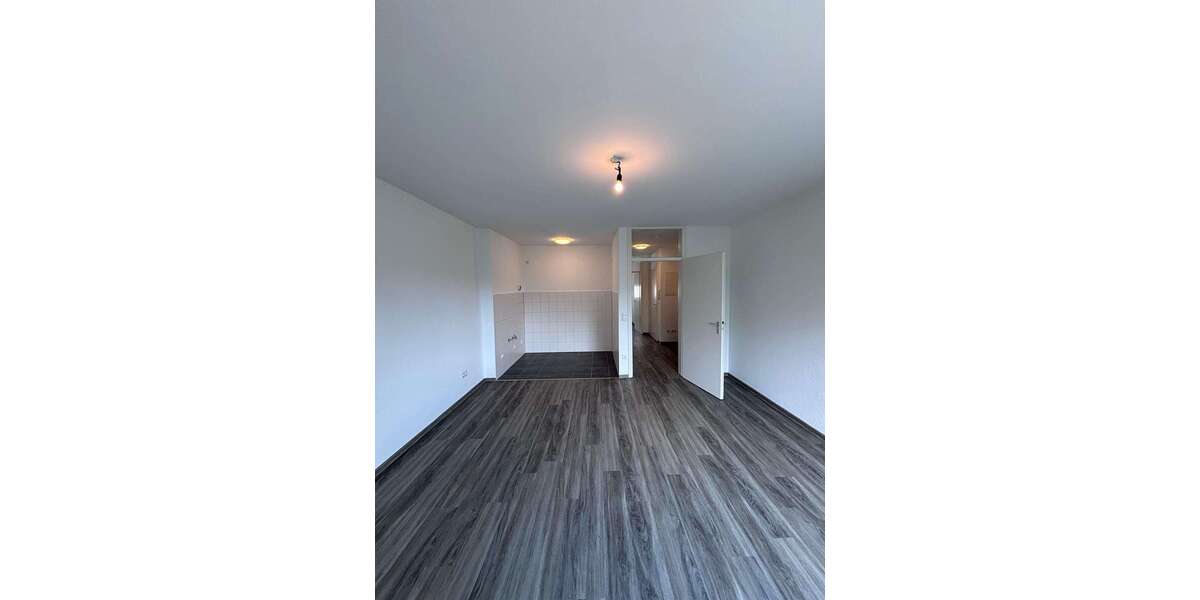 Etagenwohnung Ludwigshafen Ludwigshafen-Hemshof - 2 Zimmer, 48 m&sup2;, 617&euro; | Angebot:27279524