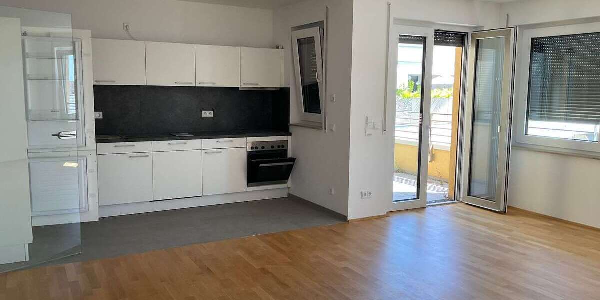 Etagenwohnung Ludwigshafen Süd - 3 Zimmer, 94 m&sup2;, 1.270&euro; | Angebot:26897049