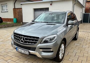 Mercedes-Benz ML 250 120.750 km 19.499 &euro; Bad Schönborn 76669