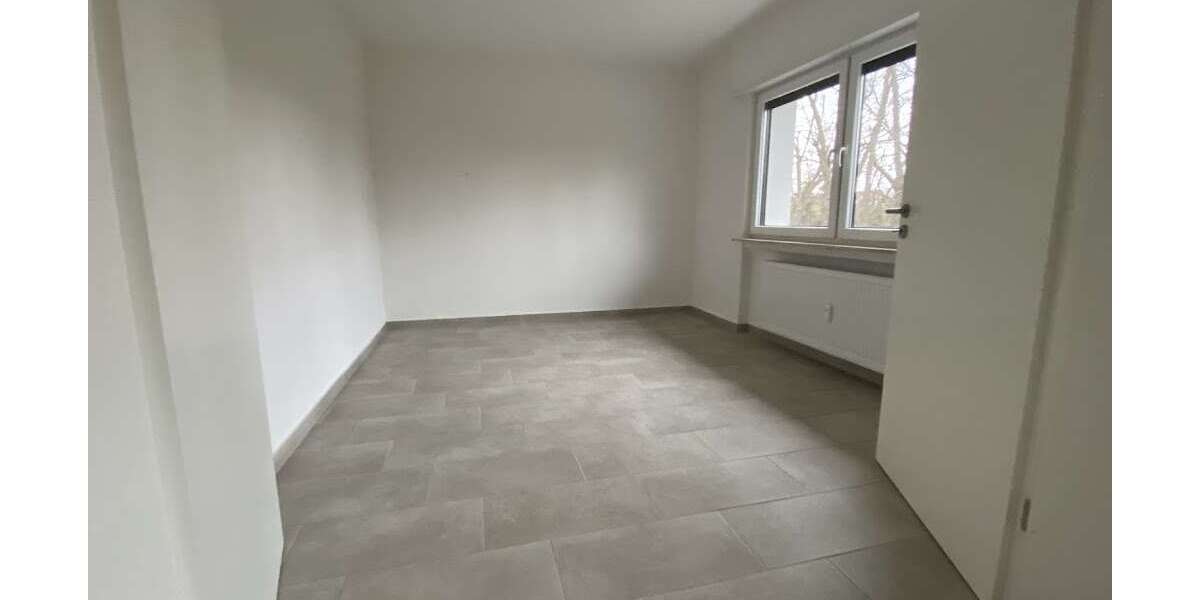 Etagenwohnung Sandhausen - 5 Zimmer, 98 m&sup2;, 1.330&euro; | Angebot:26758386