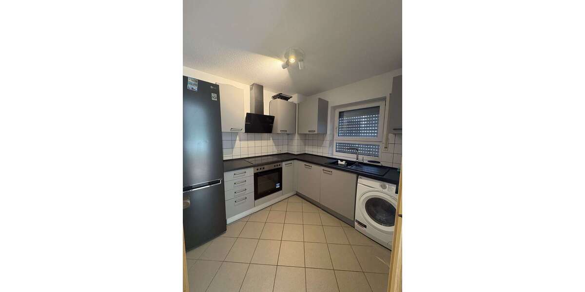 Etagenwohnung Ludwigshafen am Rhein - 3 Zimmer, 83 m&sup2;, 960&euro; | Angebot:27129249