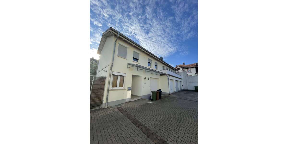 Etagenwohnung Schriesheim Branich - 2 Zimmer, 89 m&sup2;, 1.335&euro; | Angebot:27308093