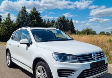 VW Touareg 127.513 km 23.600 &euro; Ubstadt-Weiher 76698